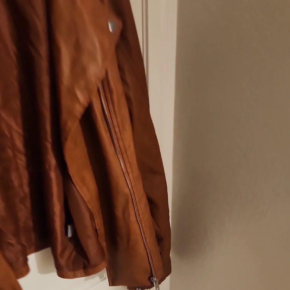 Lovesick Faux Leather Moto Jacket 🏍💨🔥 - Picture 9 of 11